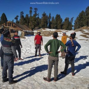 churdhar trek camp 1